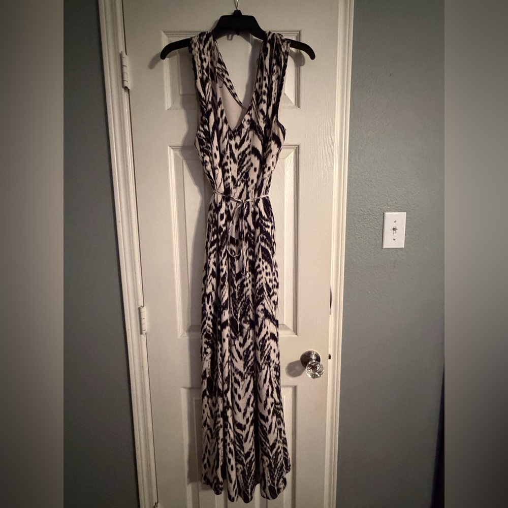 Ever Eve Black and White Patterned Sleeveless Jumpsuit - Picture 5 of 13